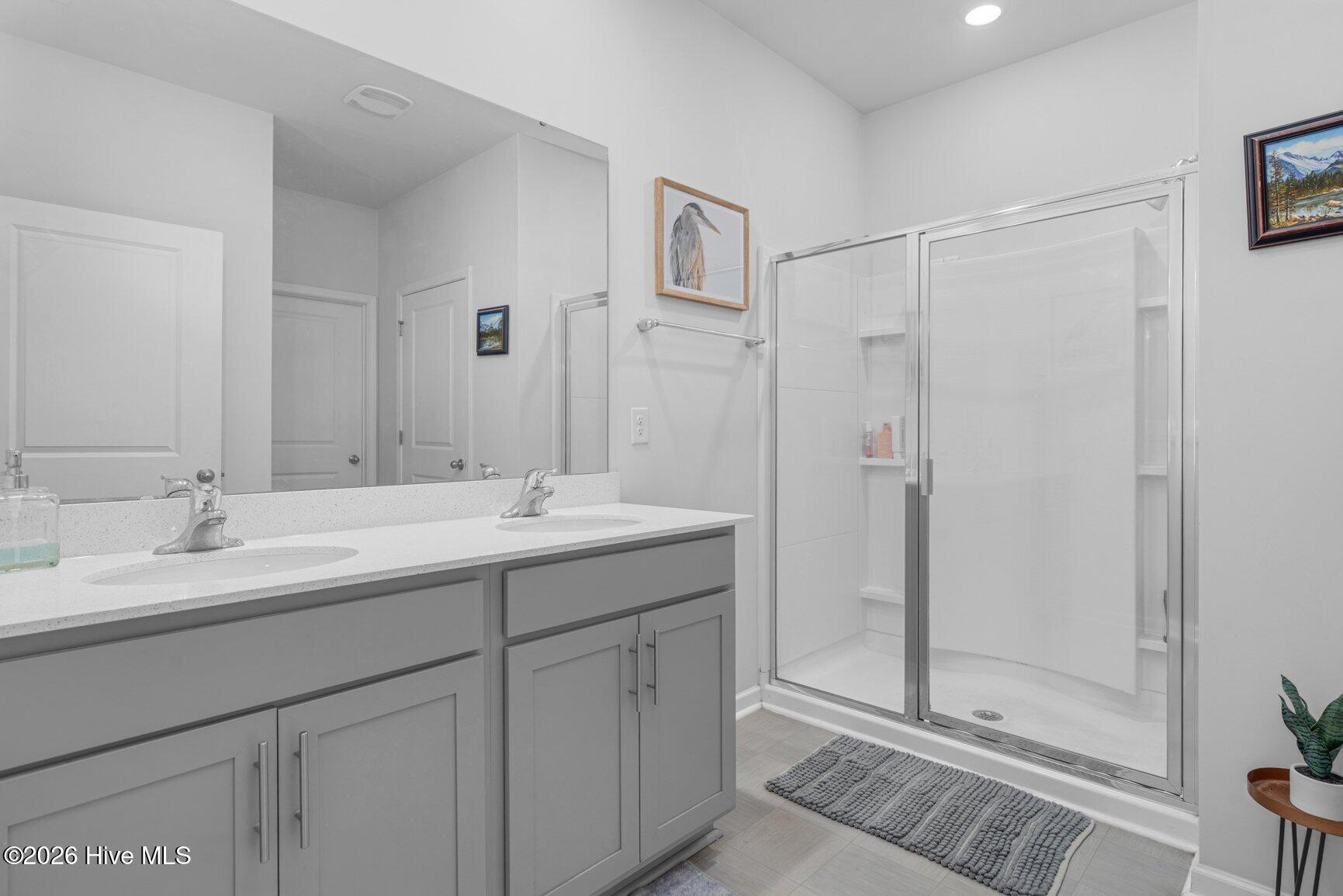 209 Rosemount Property Photo 13