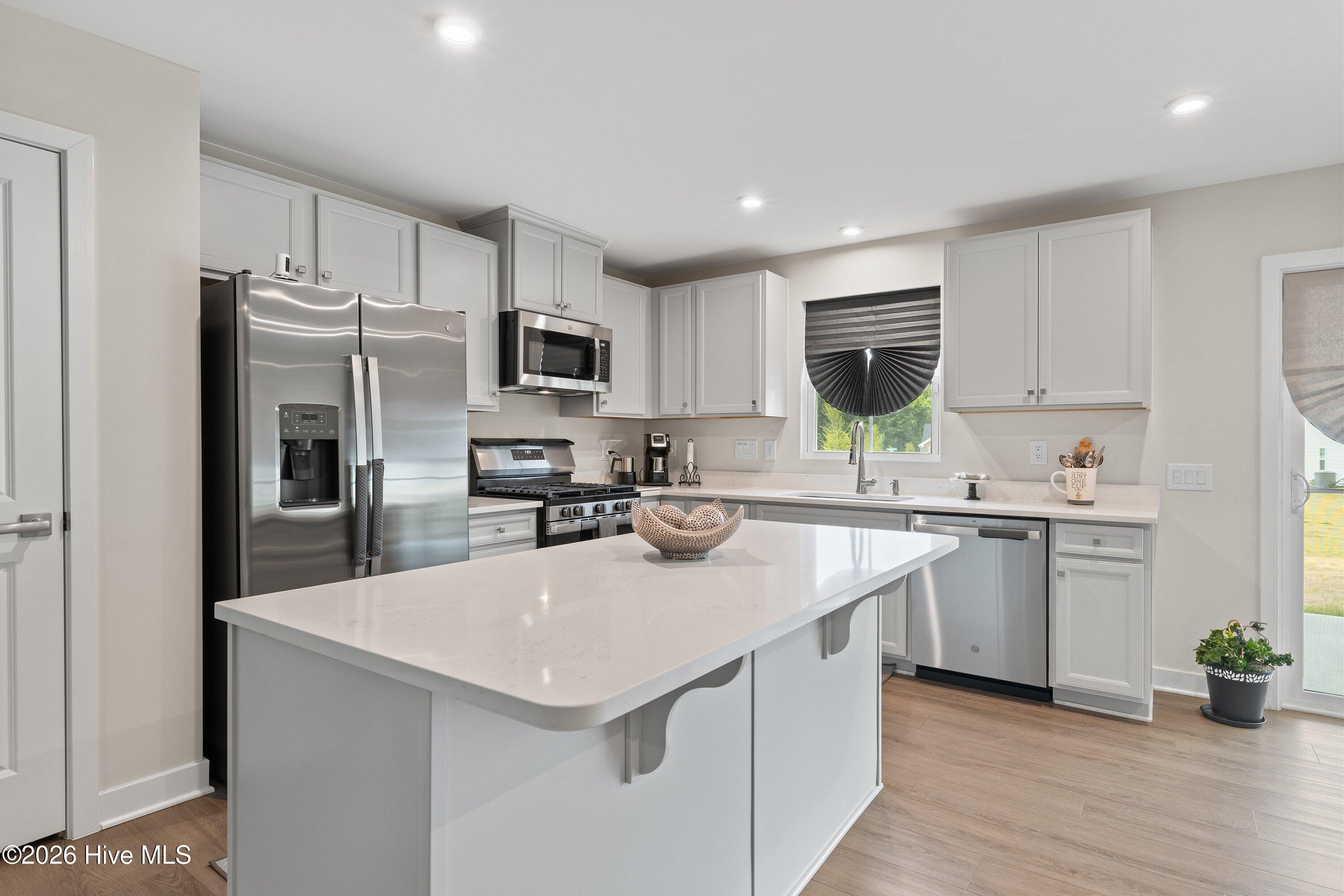 11 Artesa Court Property Photo 8