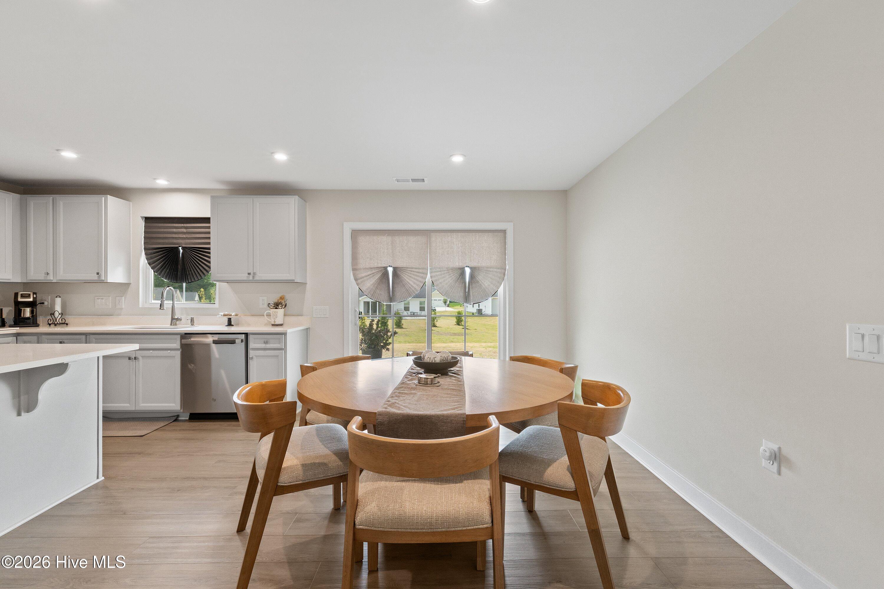 11 Artesa Court Property Photo 15