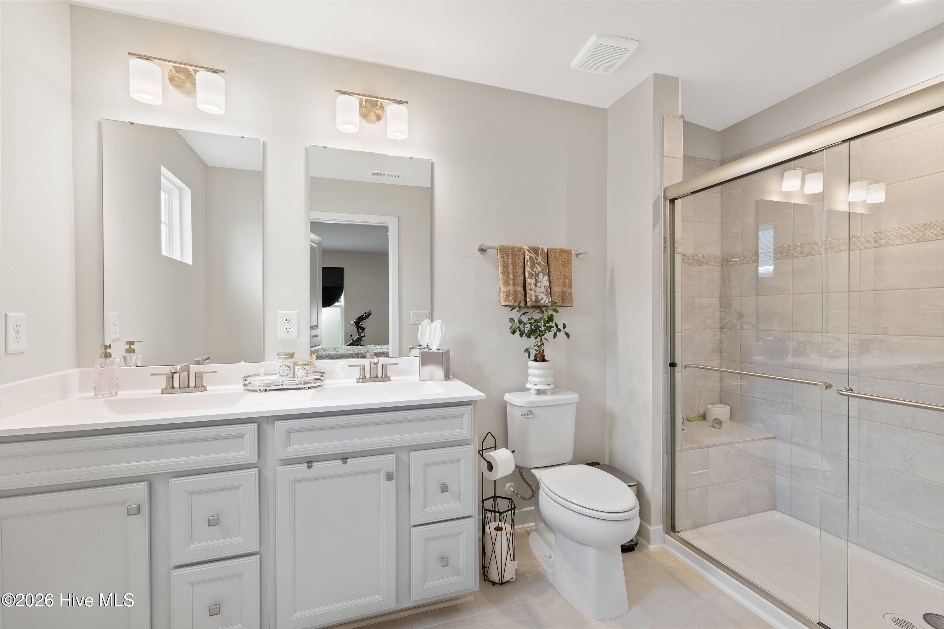 11 Artesa Court Property Photo 19