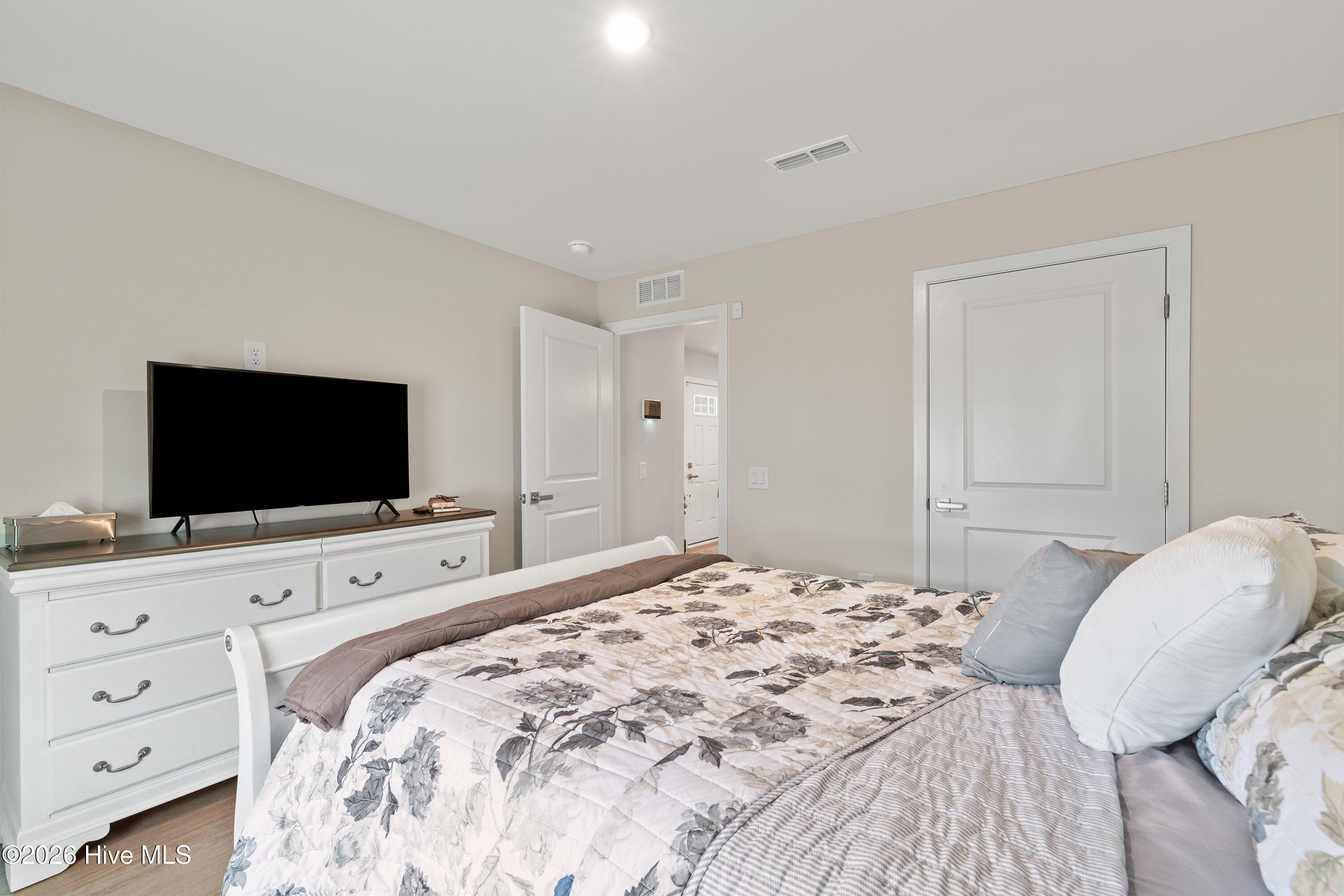 11 Artesa Court Property Photo 24