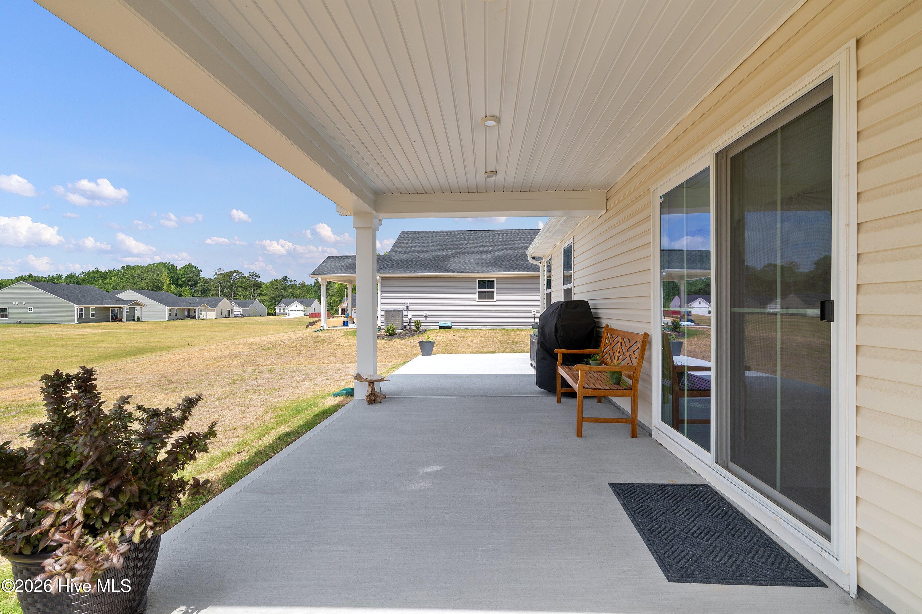 11 Artesa Court Property Photo 29