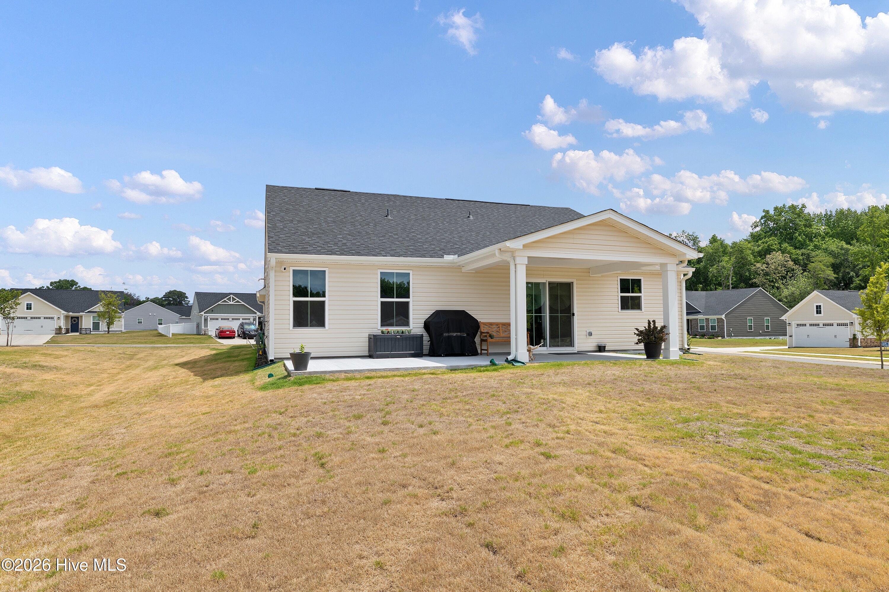 11 Artesa Court Property Photo 33