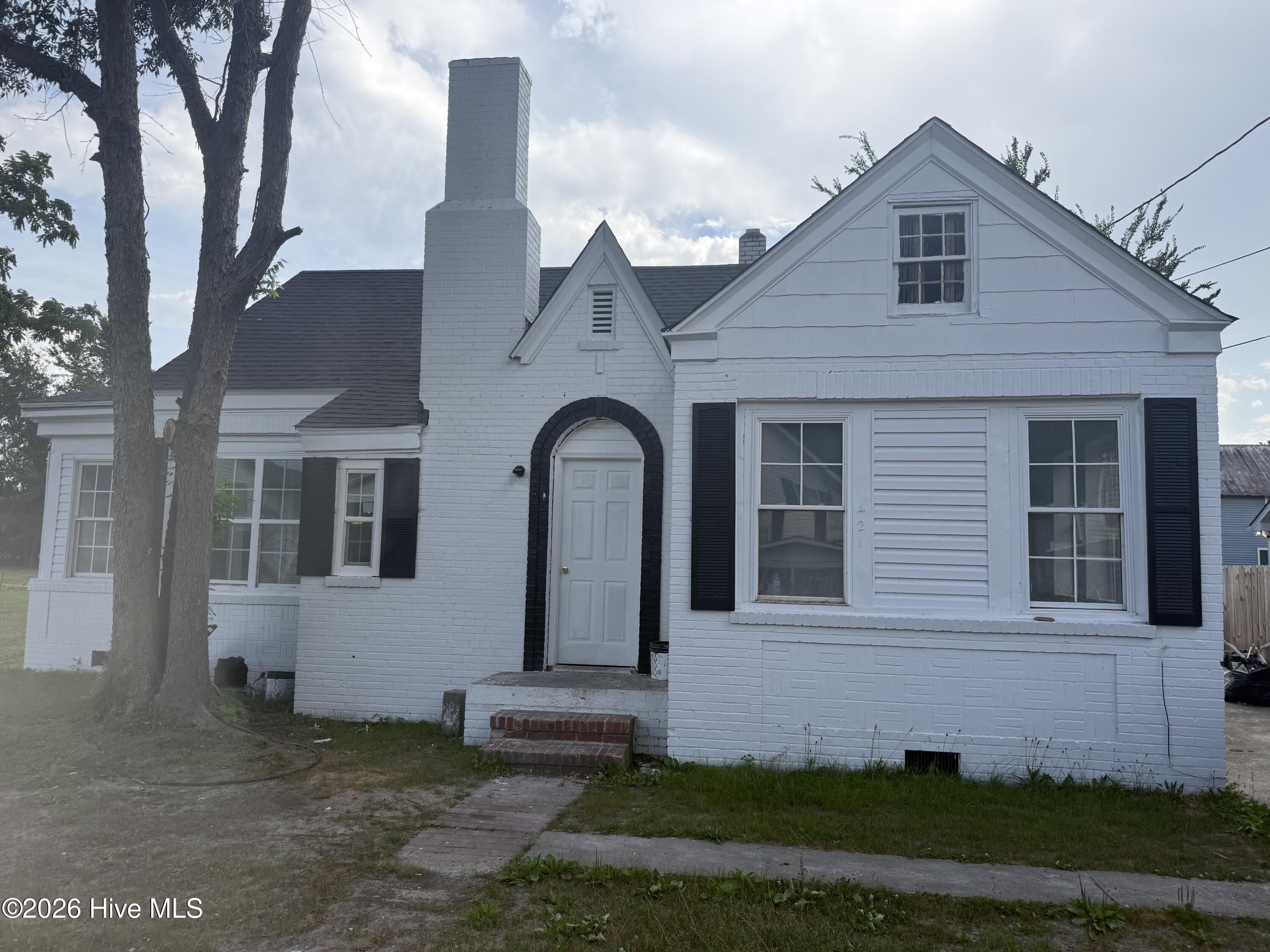 421 Perry Street Property Photo 1