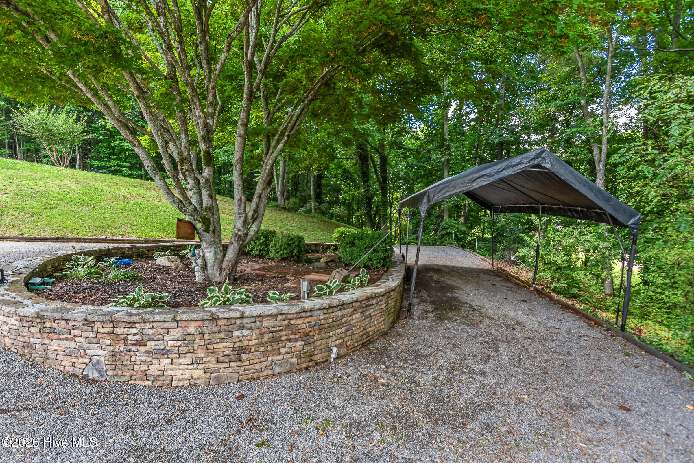 1938 Lakeview Summit Drive Property Photo 69