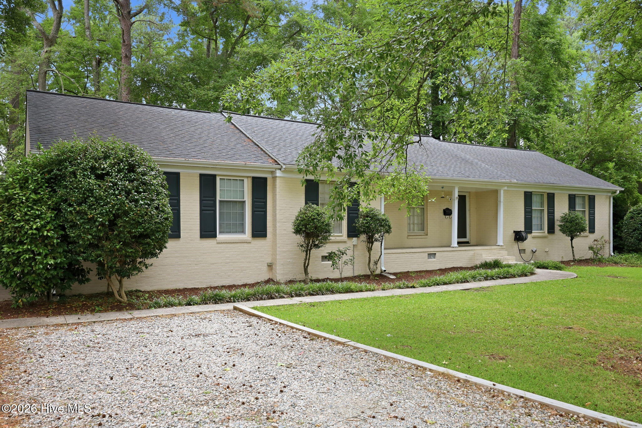 103 Greenwood Drive Property Photo 4