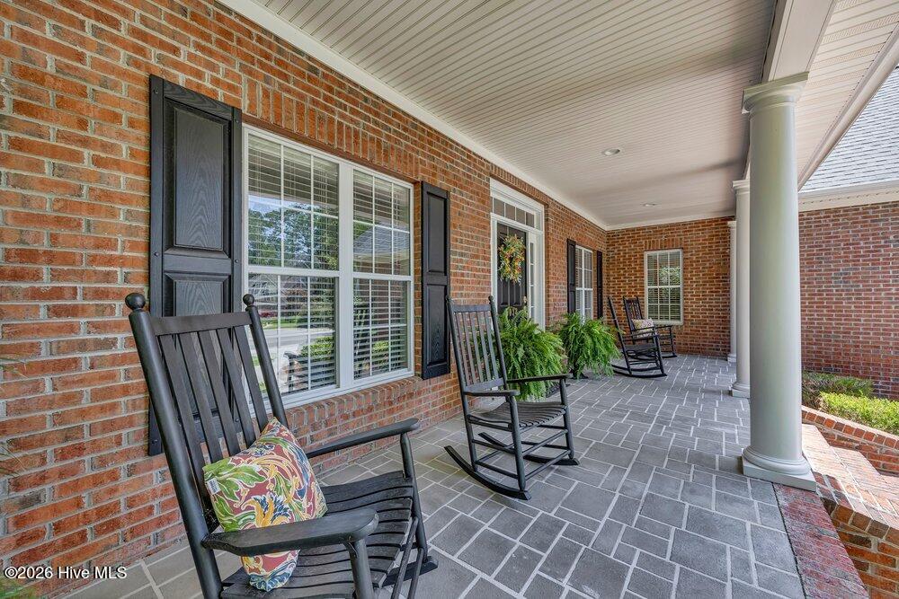 5033 Monck Court Property Photo 3