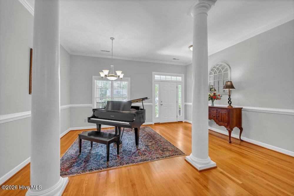 5033 Monck Court Property Photo 6