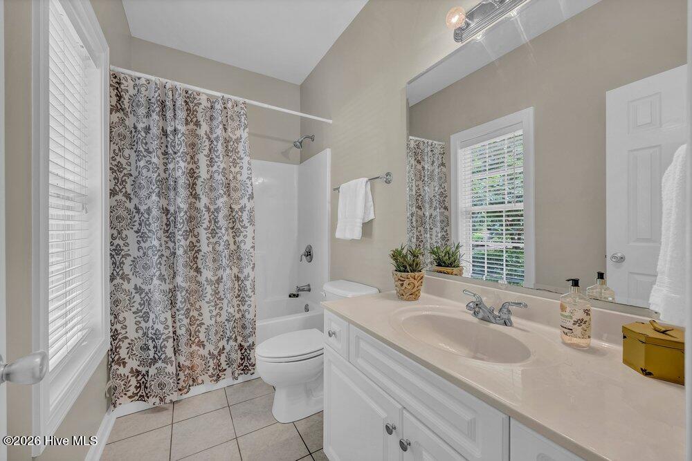 5033 Monck Court Property Photo 16