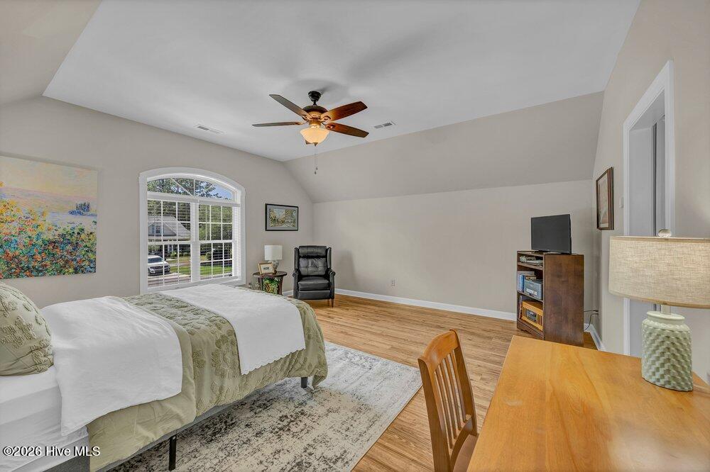 5033 Monck Court Property Photo 18