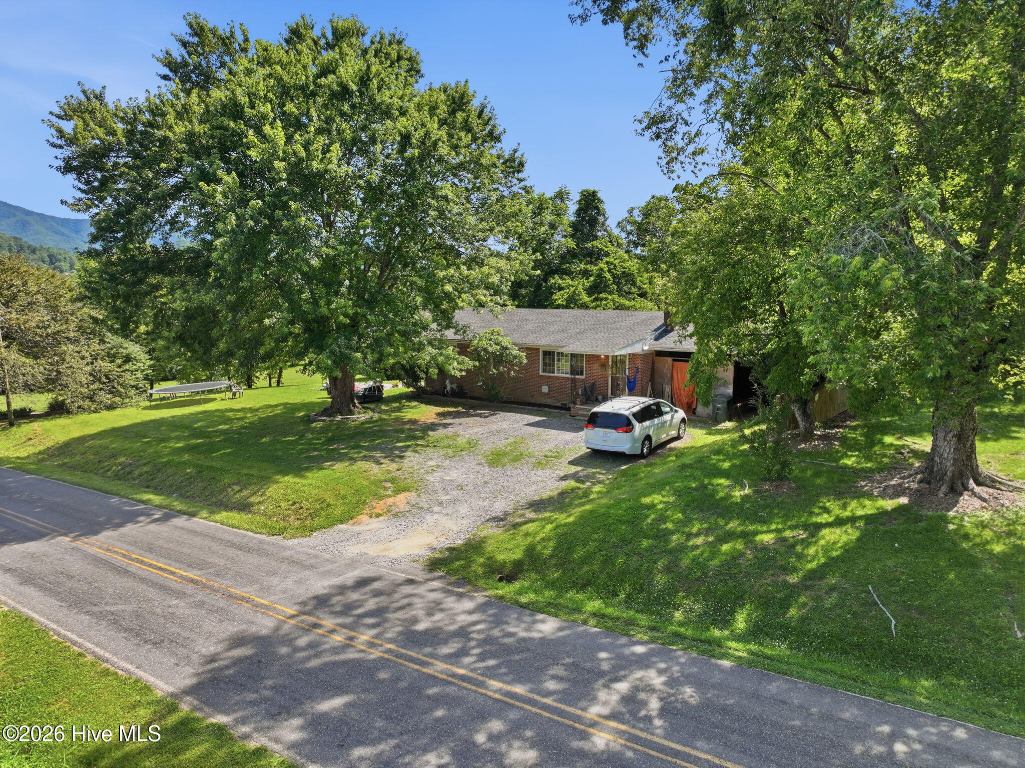 613 Robbinsville Road Property Photo 5