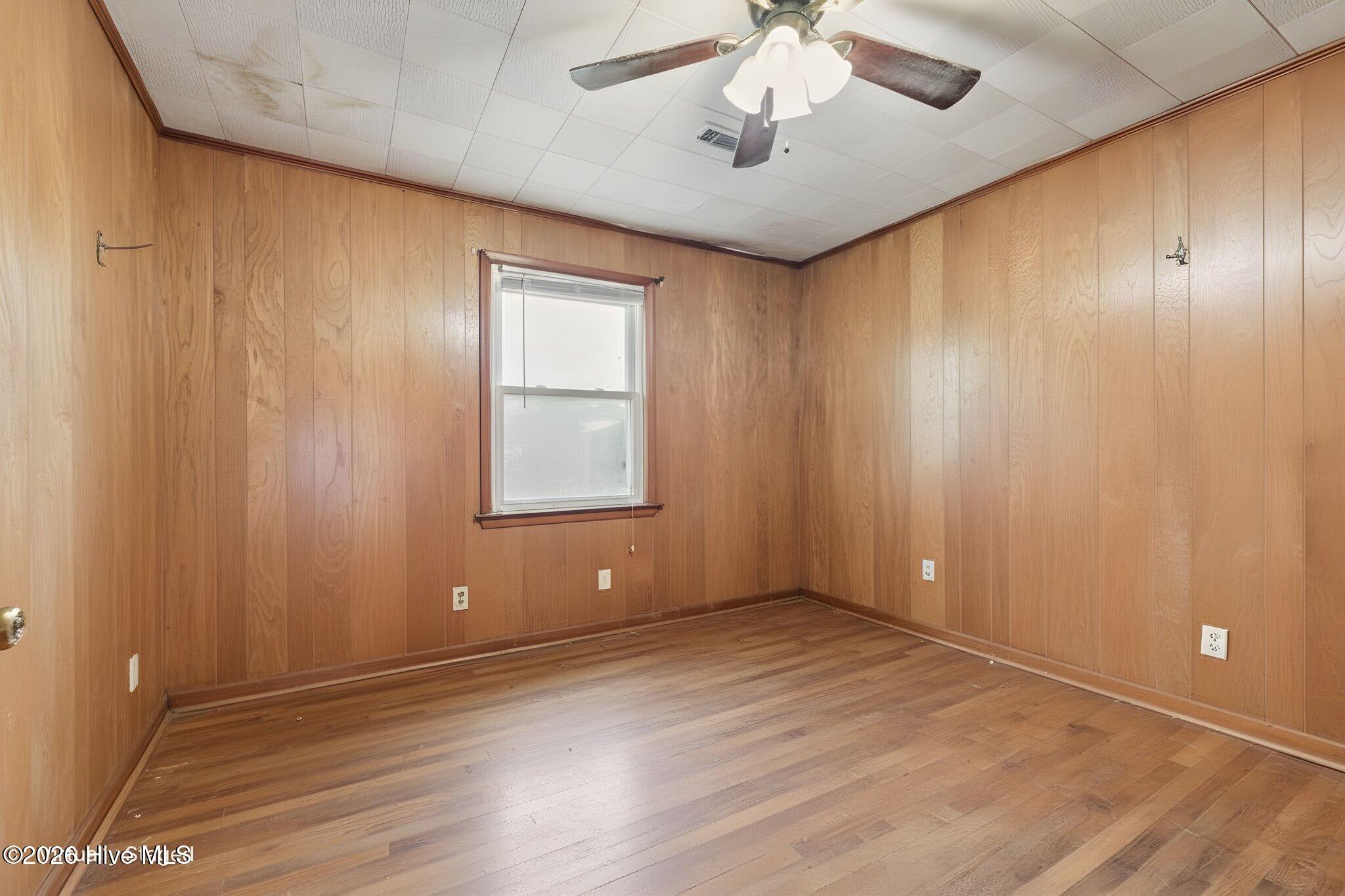 613 Robbinsville Road Property Photo 12