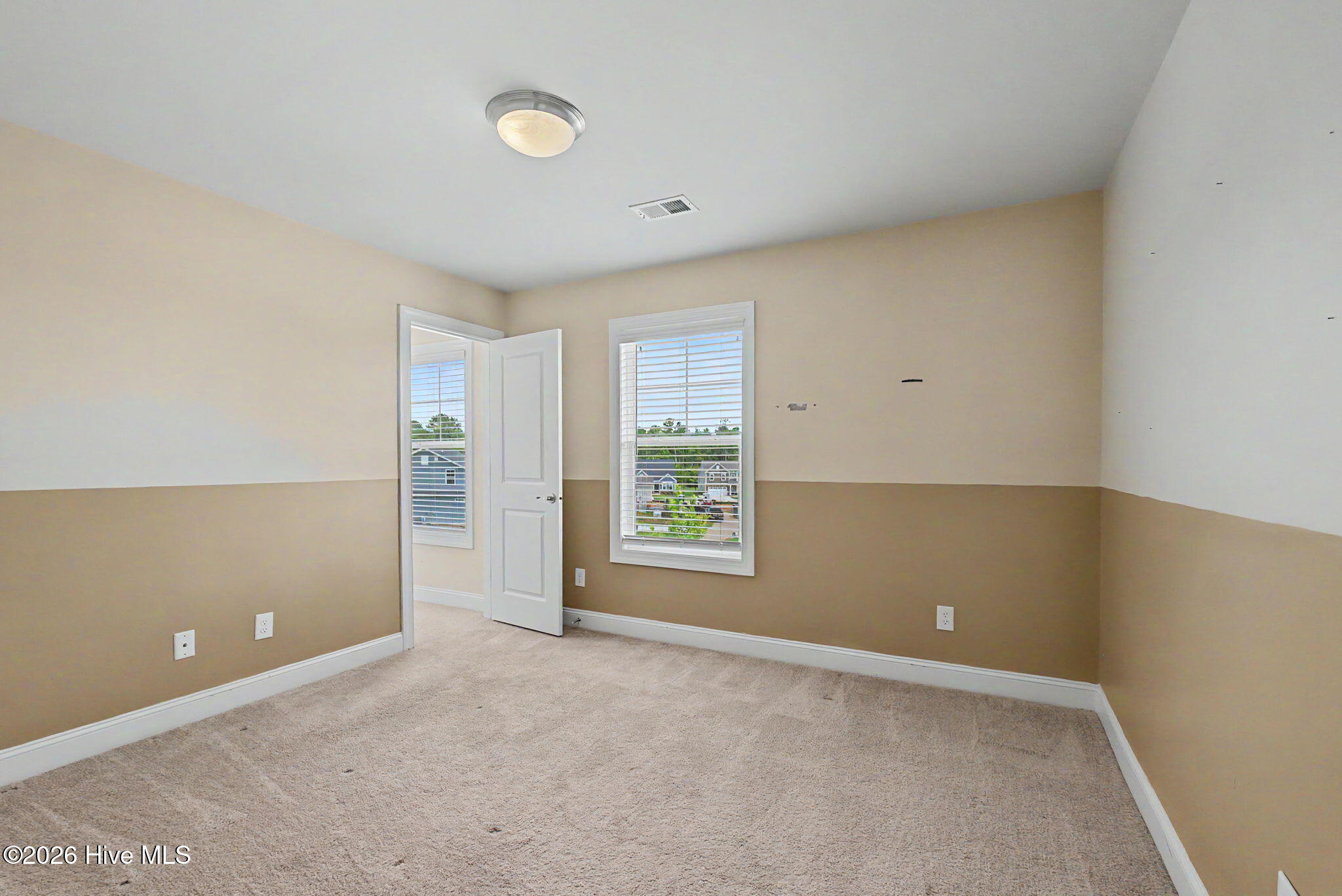 924 Scruple Way Property Photo 32