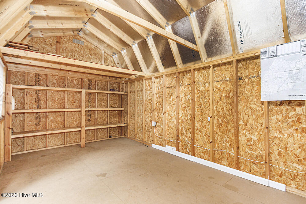 1101 Strawbush Road Property Photo 32