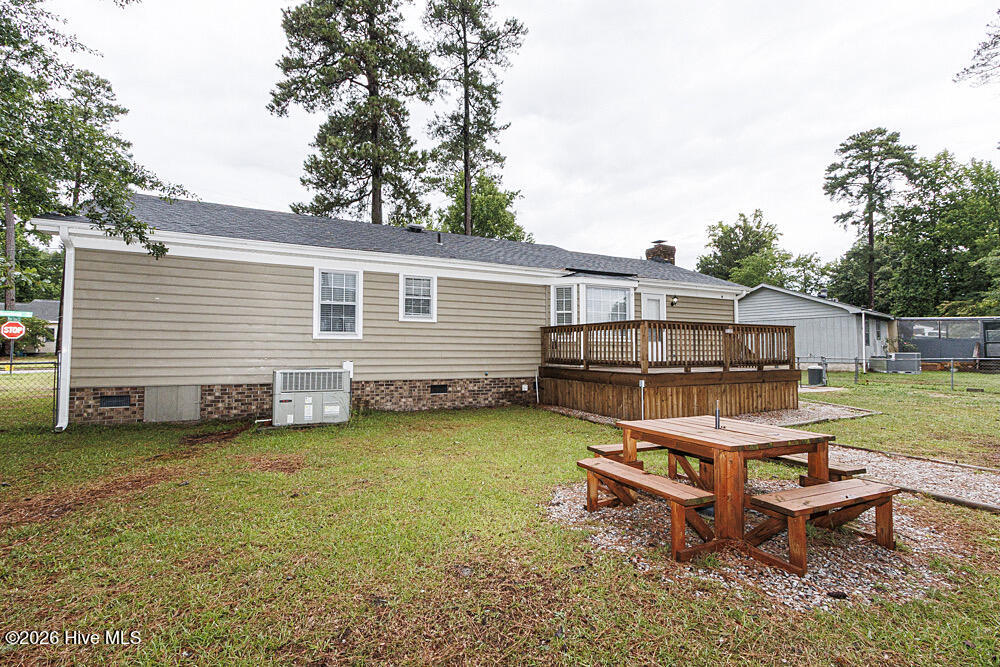 1101 Strawbush Road Property Photo 33