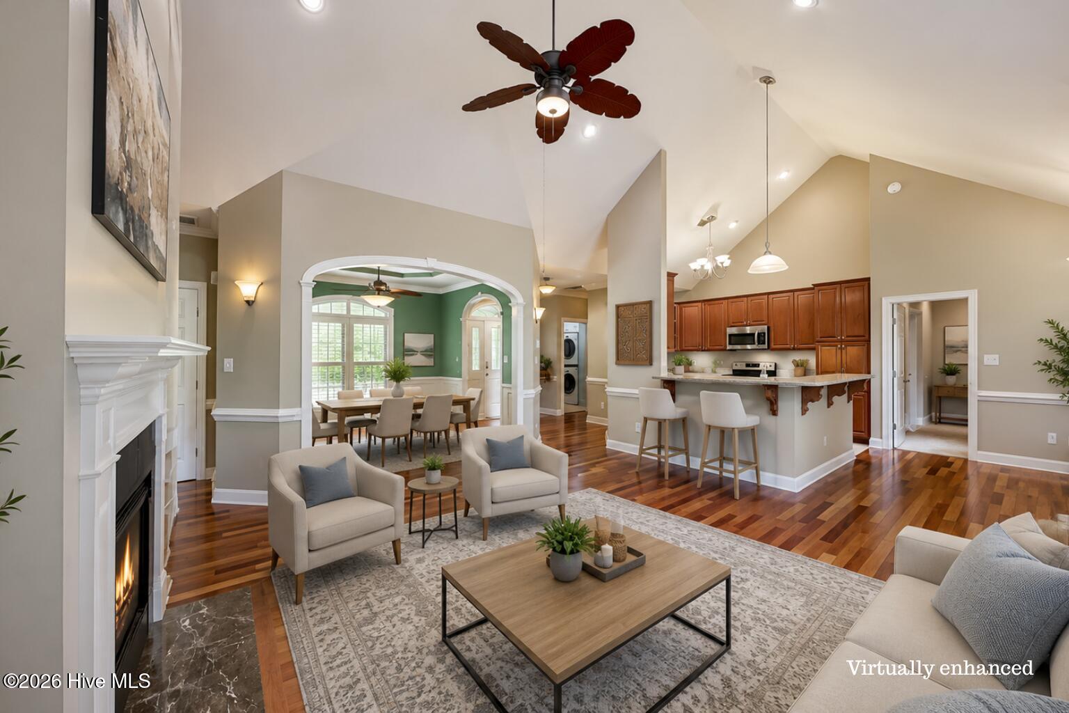 901 Sawgrass Court Property Photo 2