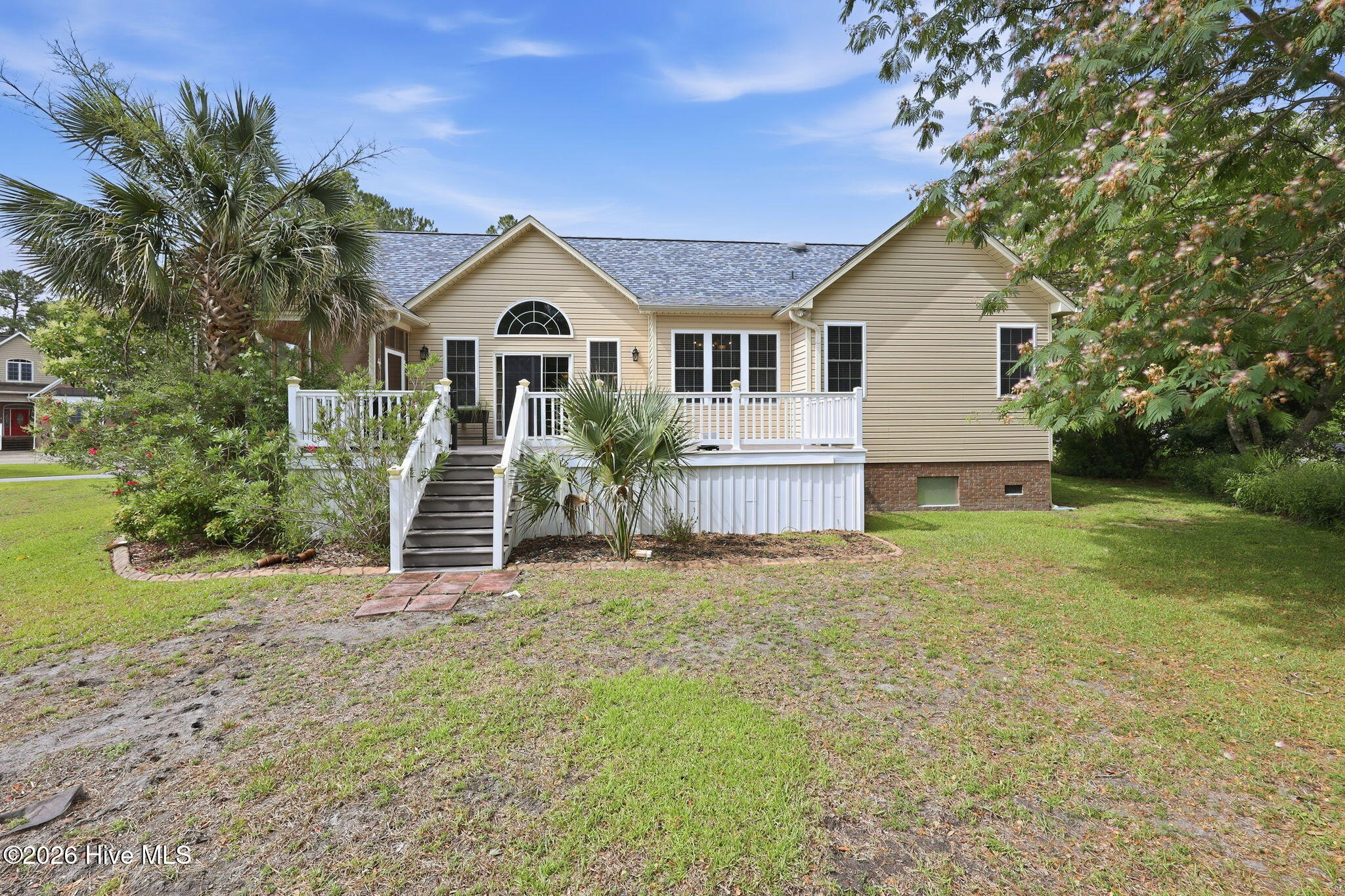 901 Sawgrass Court Property Photo 8