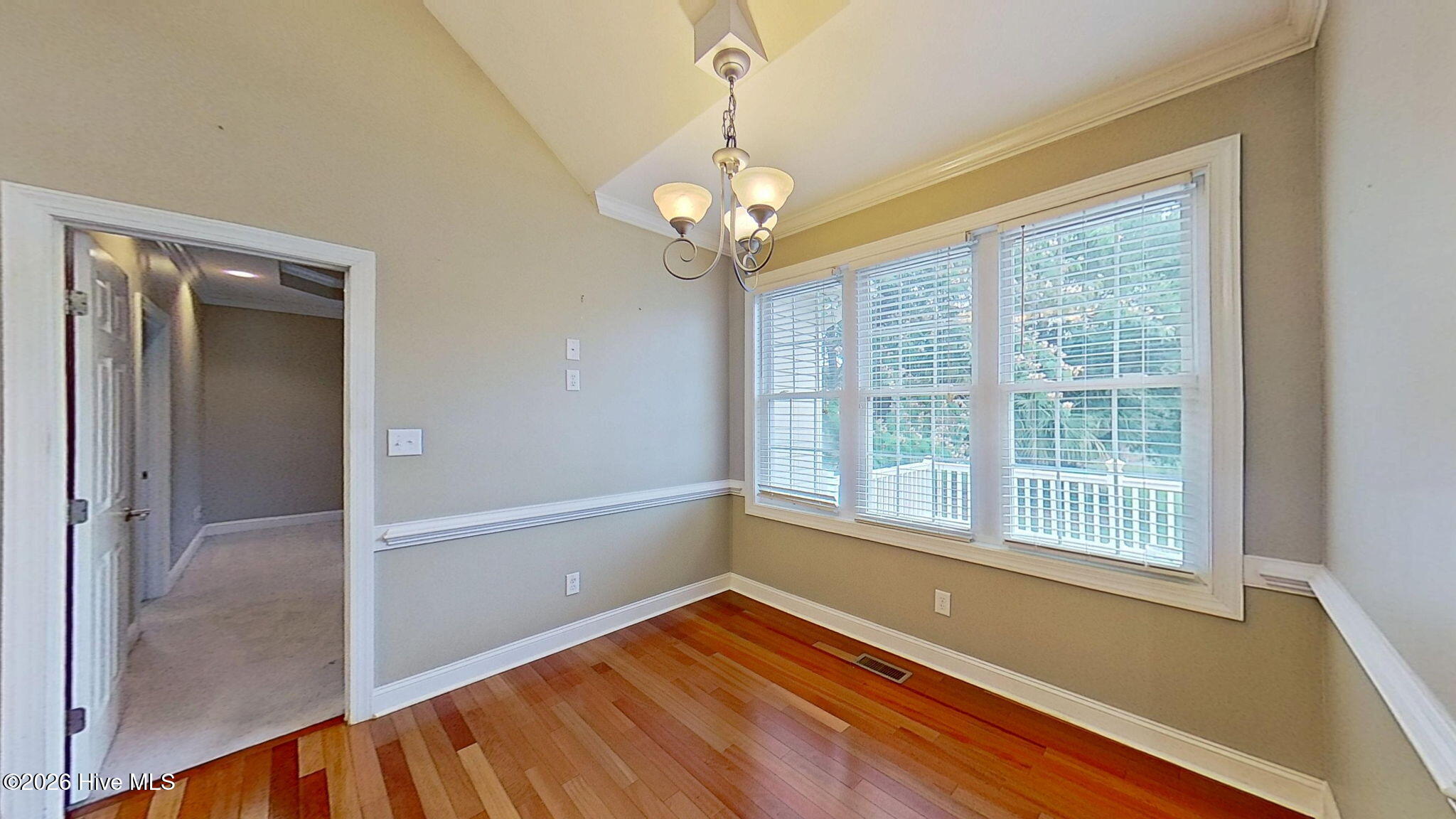 901 Sawgrass Court Property Photo 23