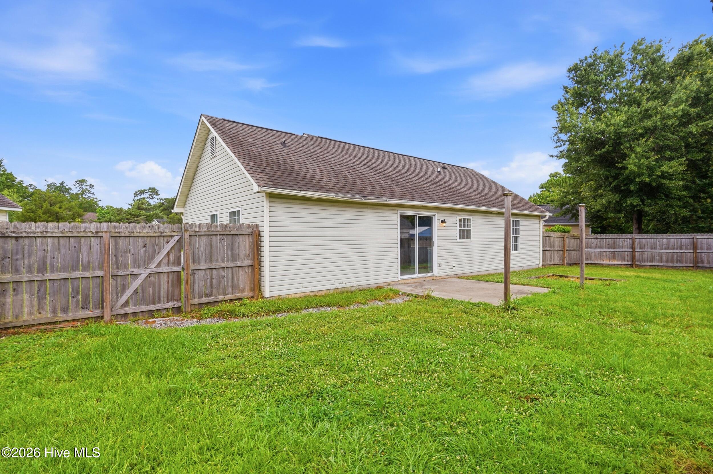 706 Nut Bush Court Property Photo 20