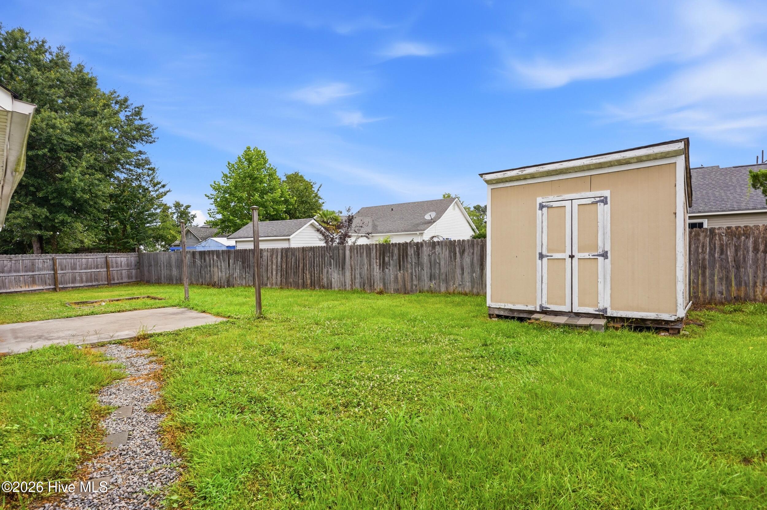 706 Nut Bush Court Property Photo 23