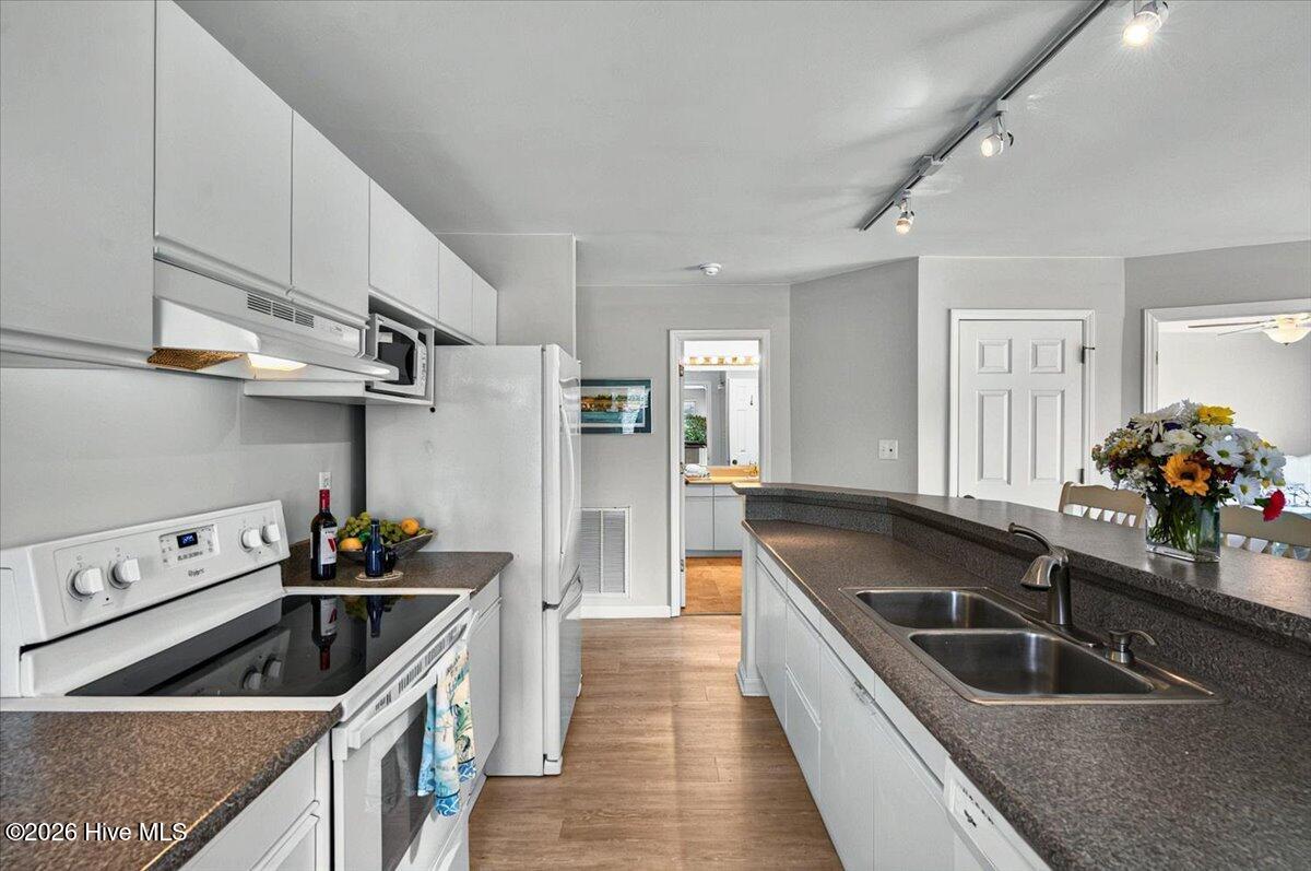 816 Colony Place Sw # D Property Photo 11