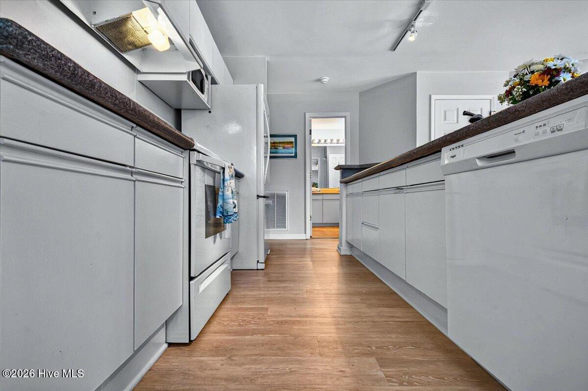 816 Colony Place Sw # D Property Photo 12