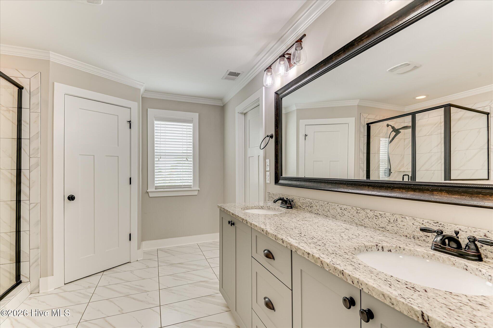 4872 Tanner Oaks Drive Property Photo 25