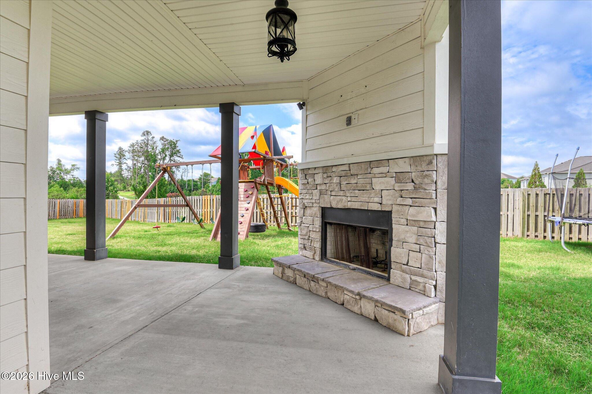 4872 Tanner Oaks Drive Property Photo 43