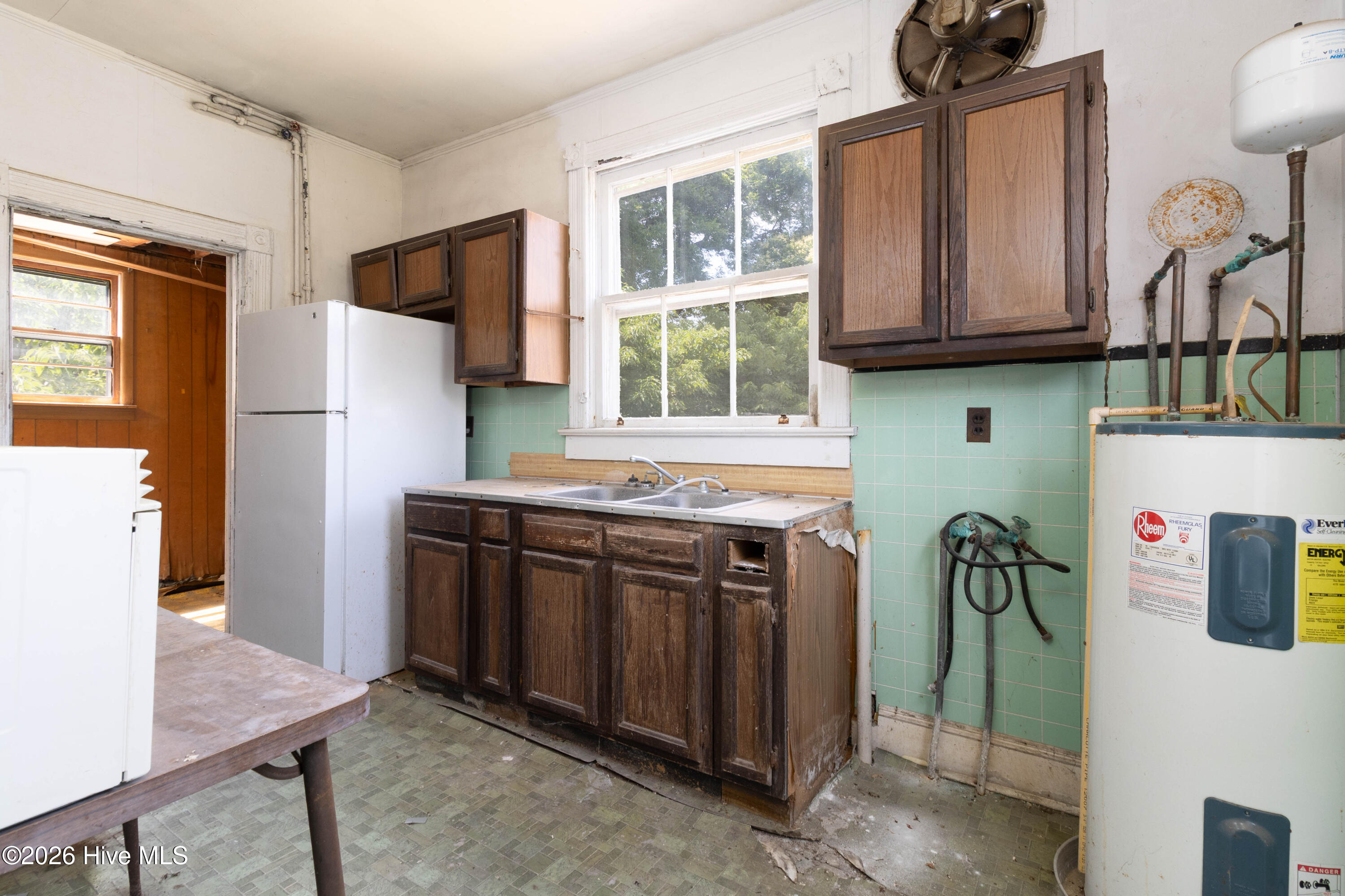217 E Gale Street Property Photo 12