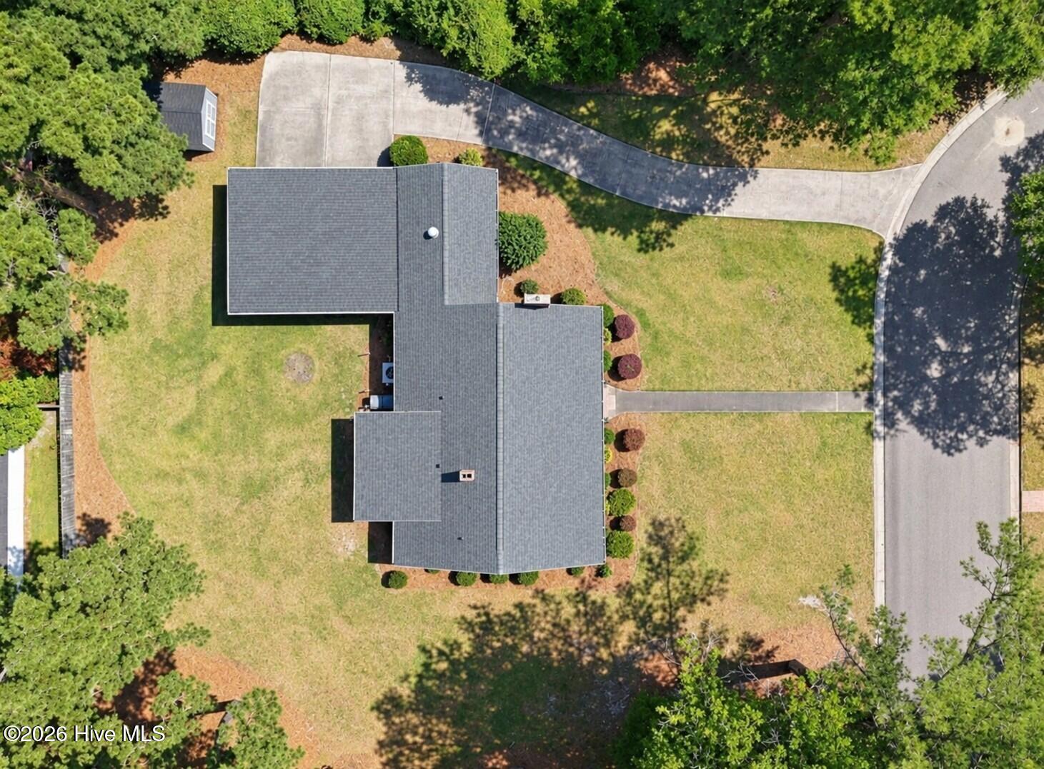 1306 Summit Avenue Property Photo 4