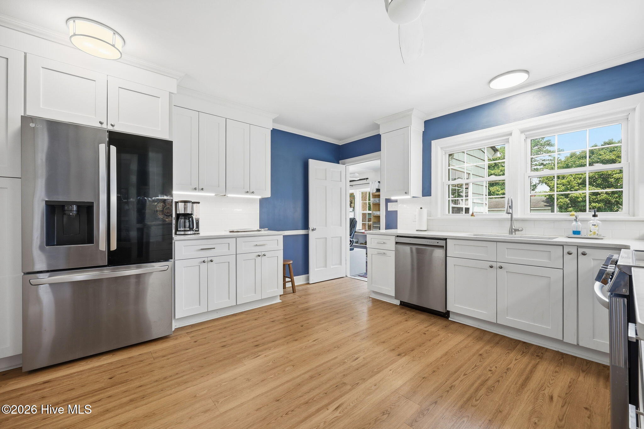 1306 Summit Avenue Property Photo 13