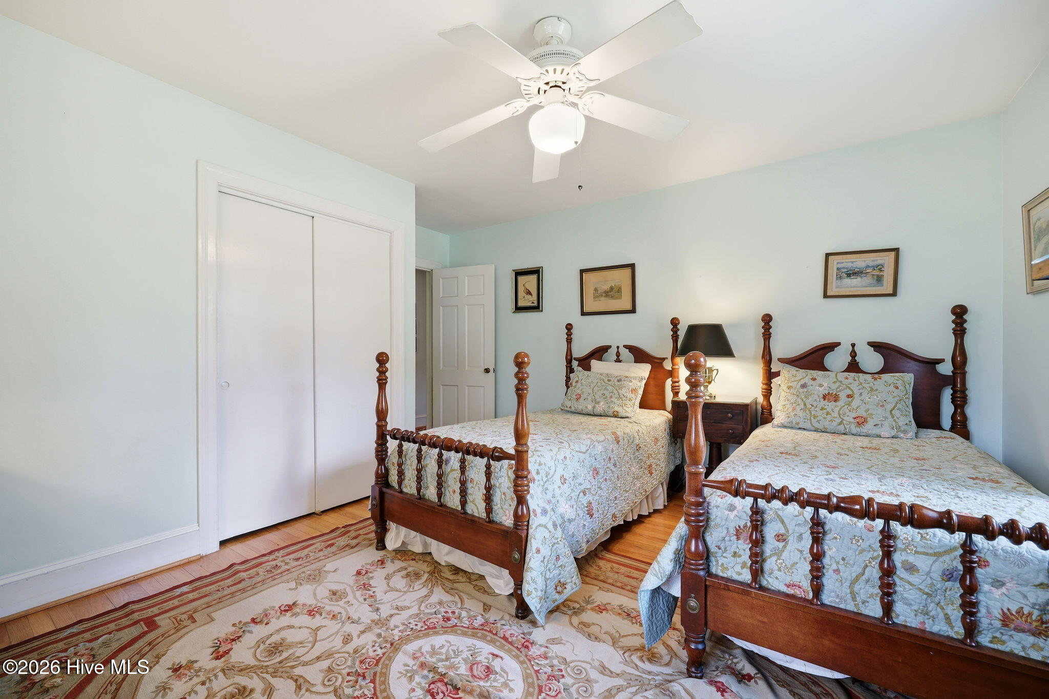 1306 Summit Avenue Property Photo 27