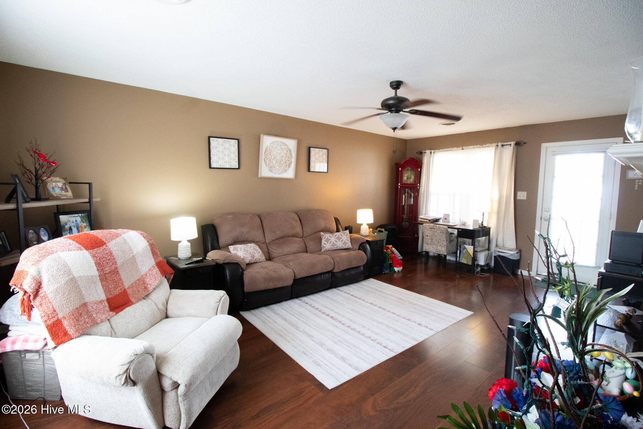 4707 Gardenia Circle Property Photo 2