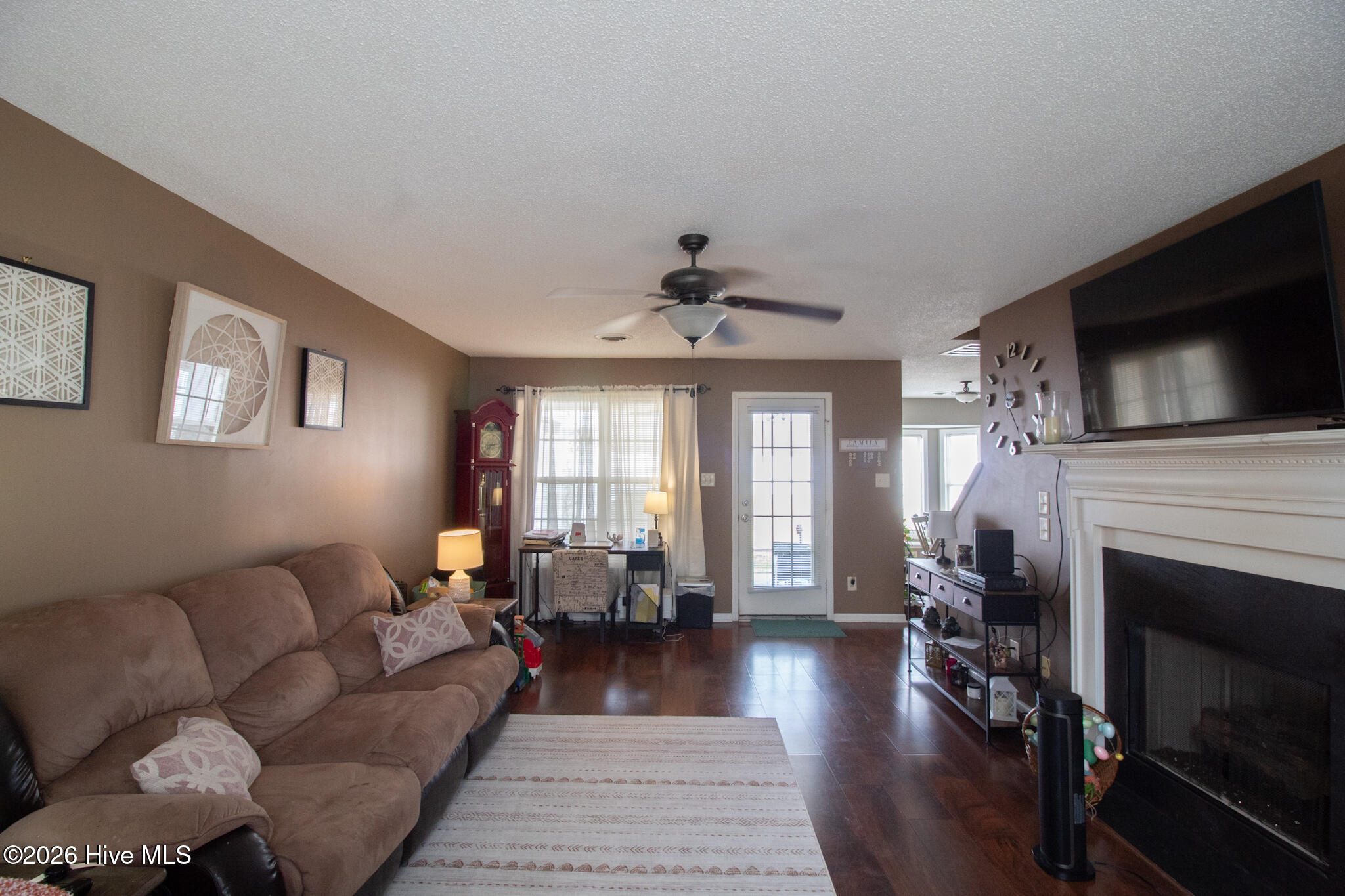 4707 Gardenia Circle Property Photo 5