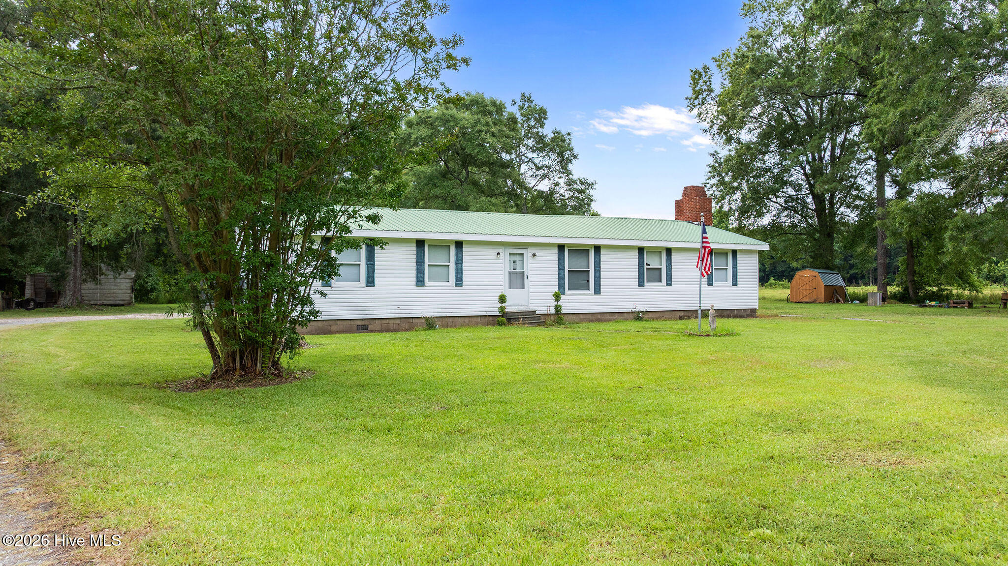 2240 Clay Bottom School Road Property Photo 2