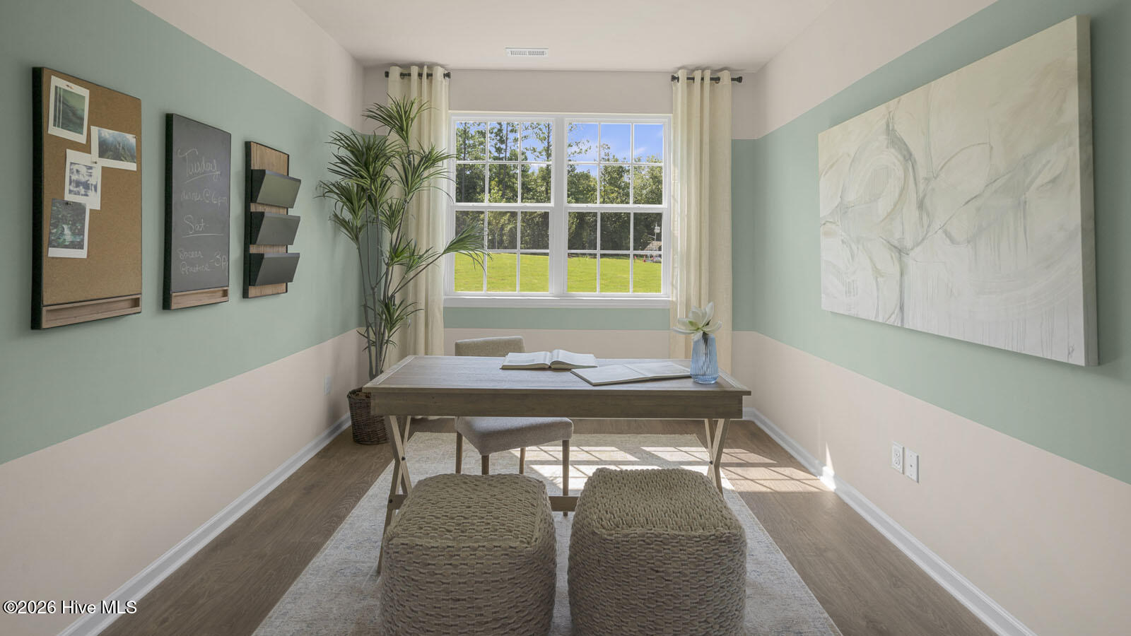 429 Thistle Meadow Lane Property Photo 6
