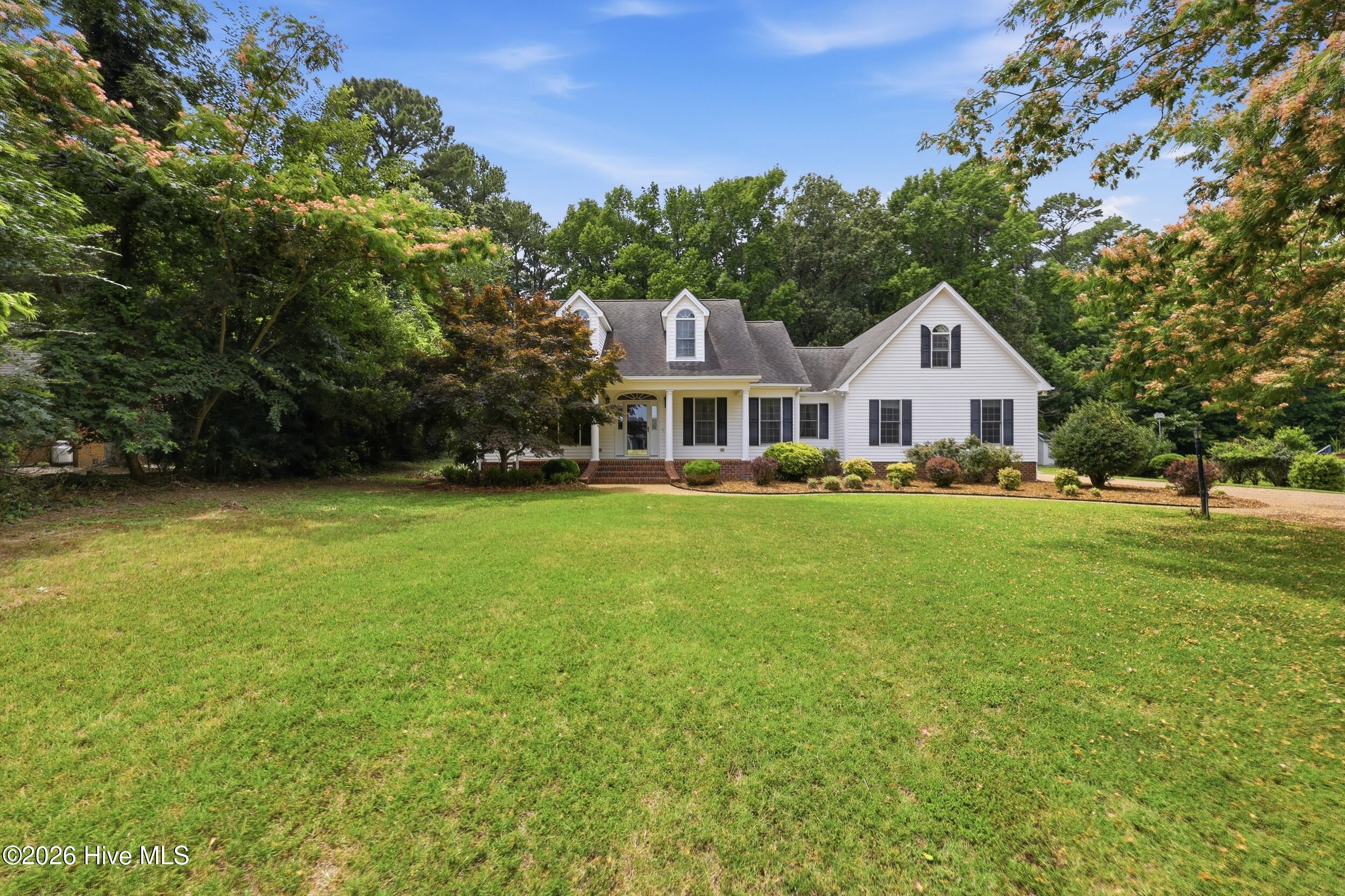 209 Small Drive Property Photo 1