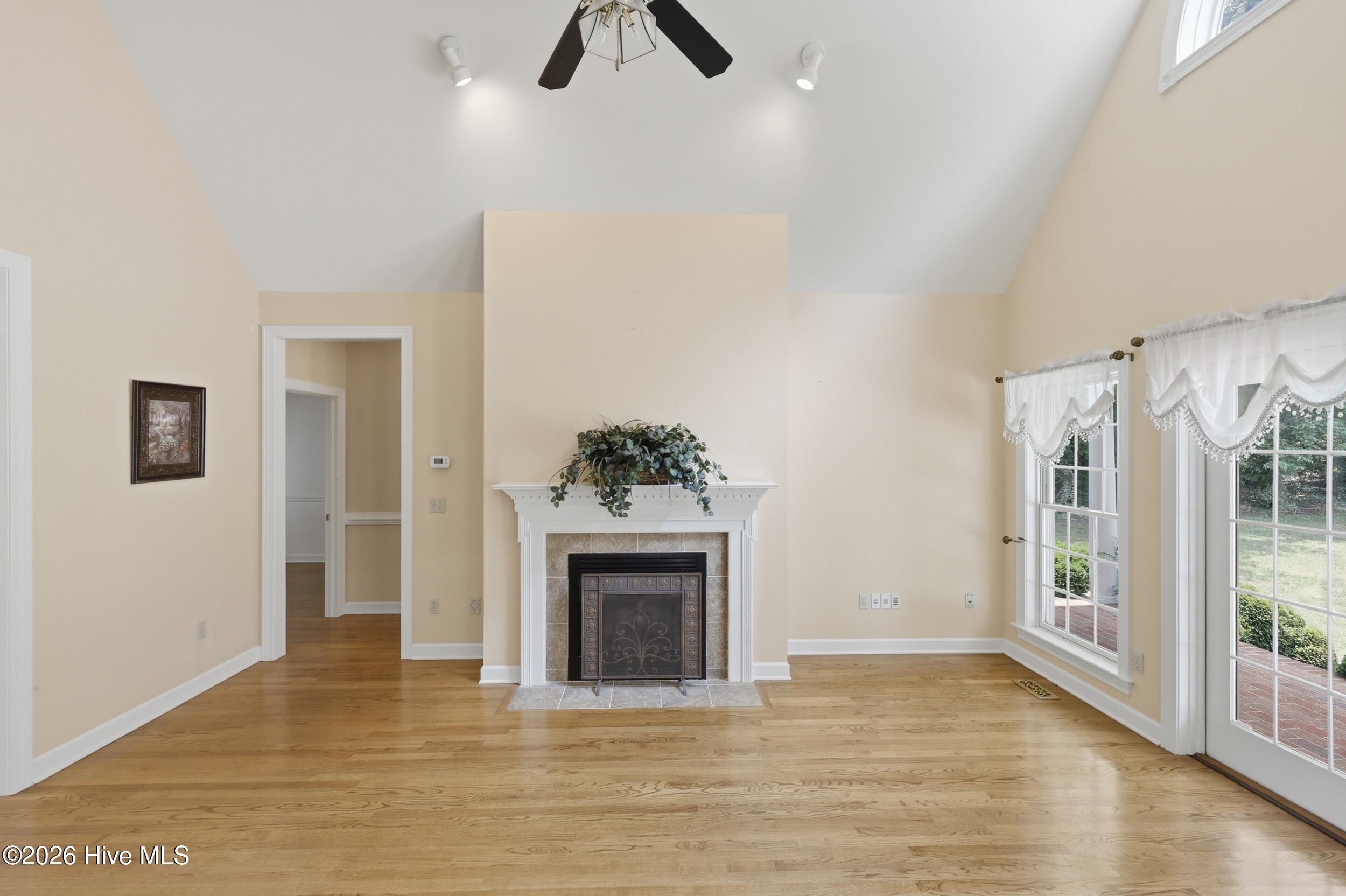 209 Small Drive Property Photo 8