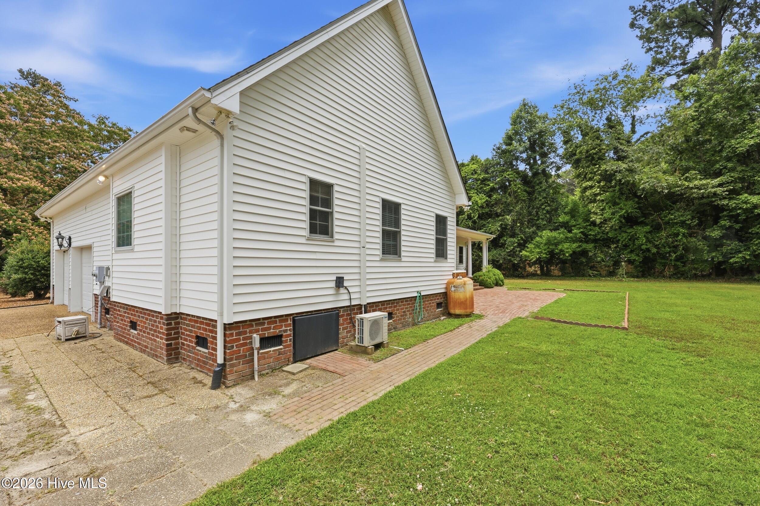 209 Small Drive Property Photo 33