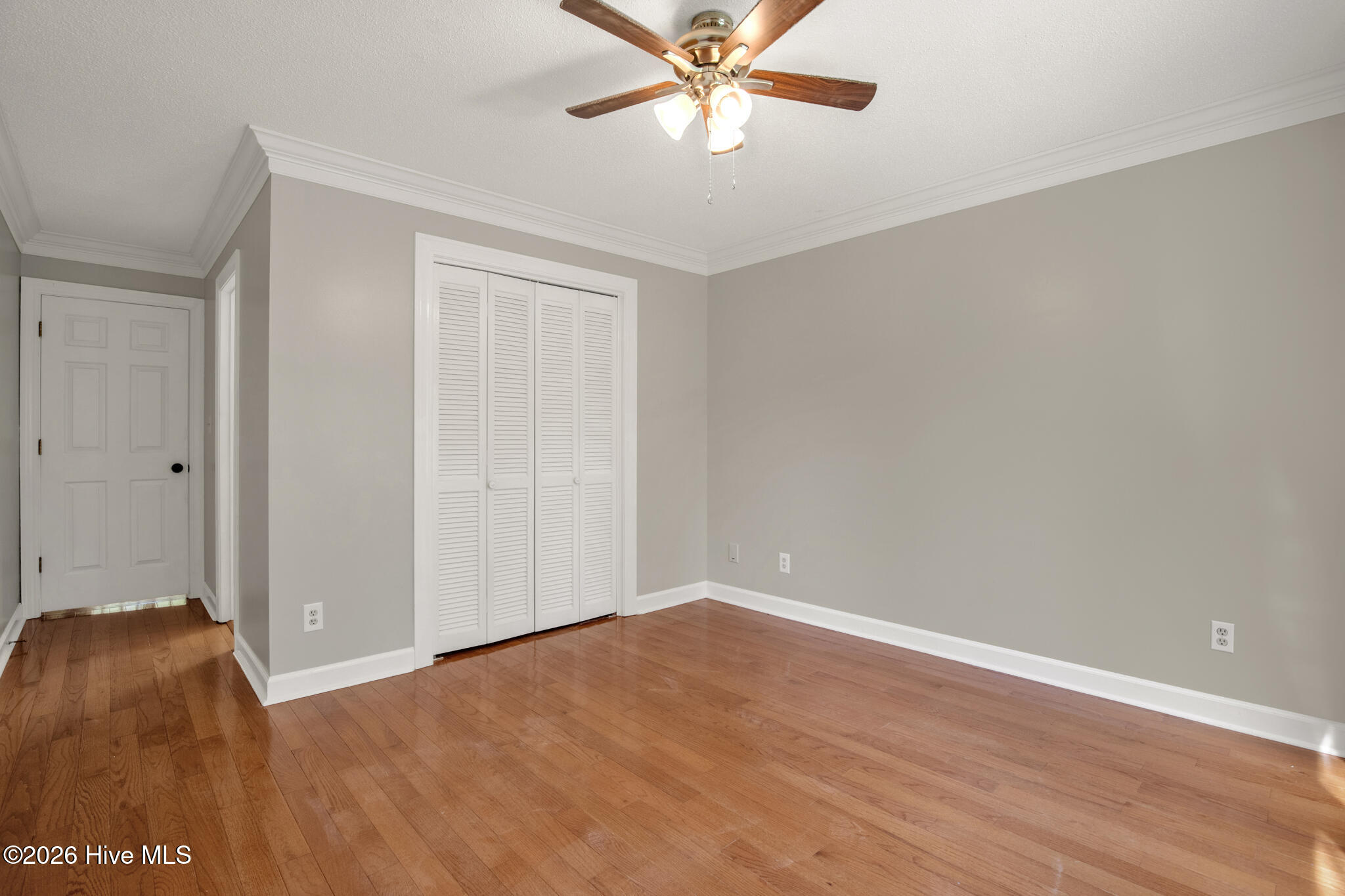 2107 Pinewood Terrace Property Photo 33