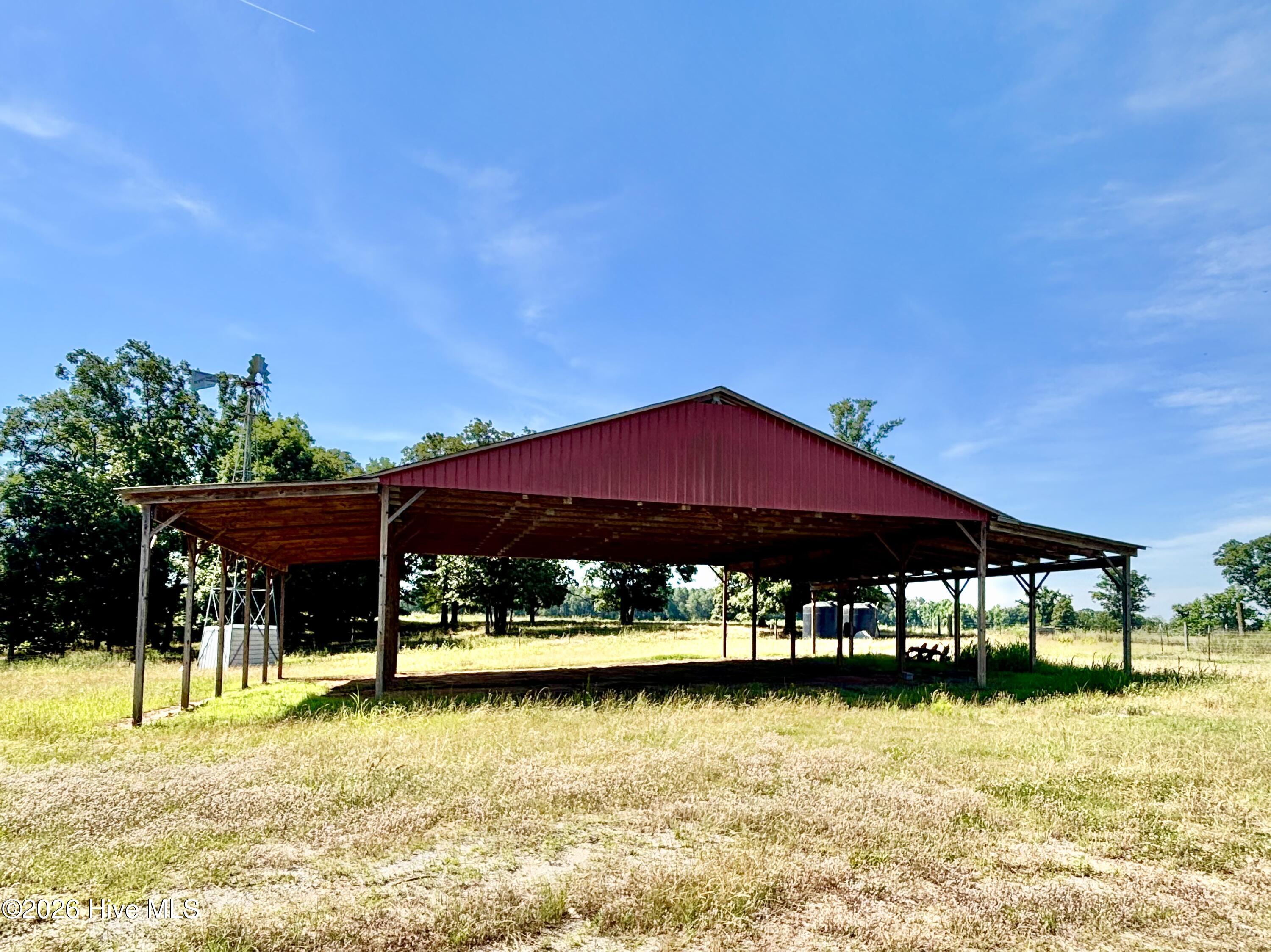 8335 Sc 187 Property Photo 17