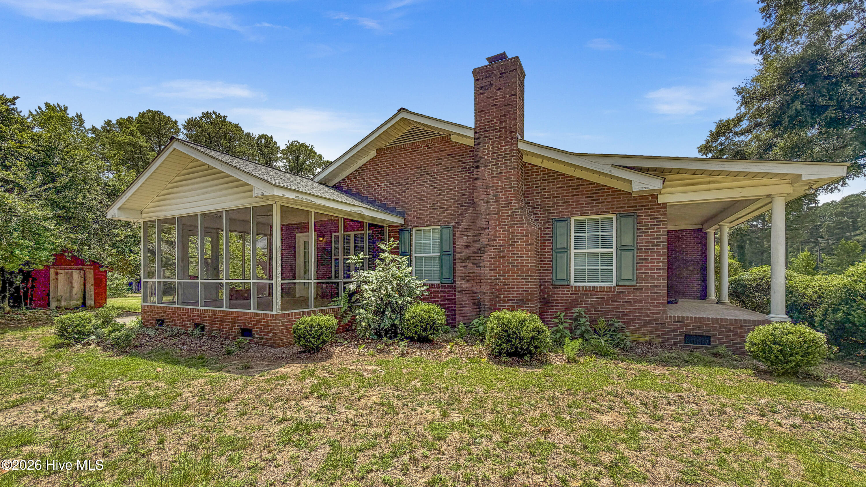 1726 U.s. 701 Highway Property Photo 6
