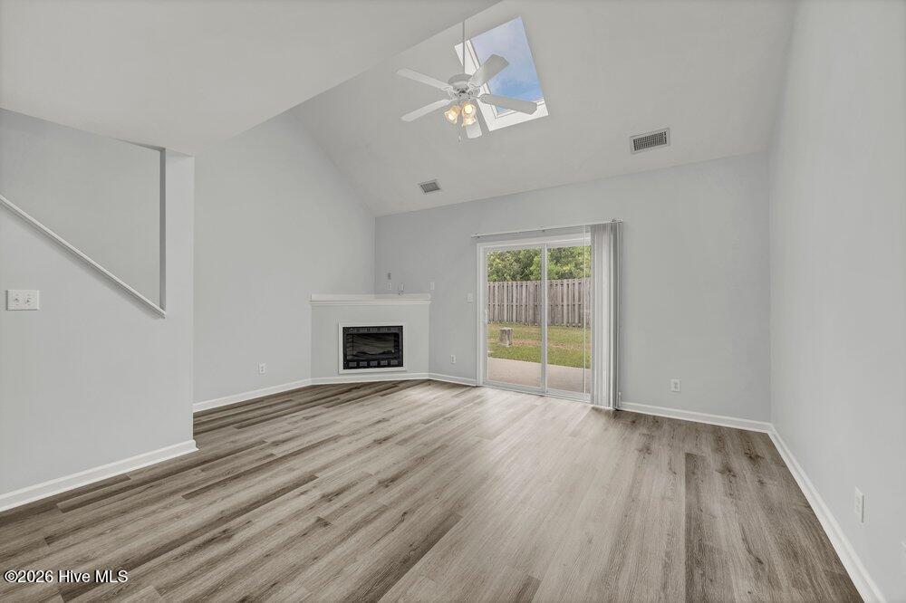 4804 College Road S Unit 31 Property Photo 5