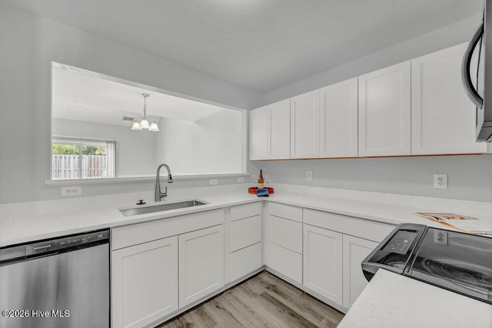 4804 College Road S Unit 31 Property Photo 10