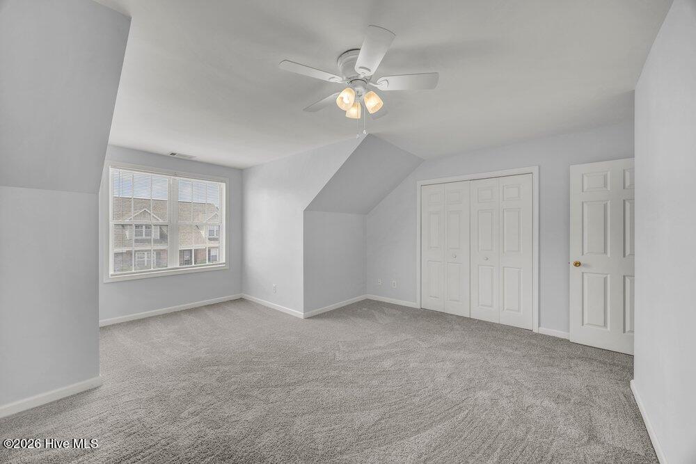4804 College Road S Unit 31 Property Photo 16
