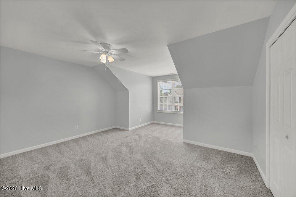 4804 College Road S Unit 31 Property Photo 17