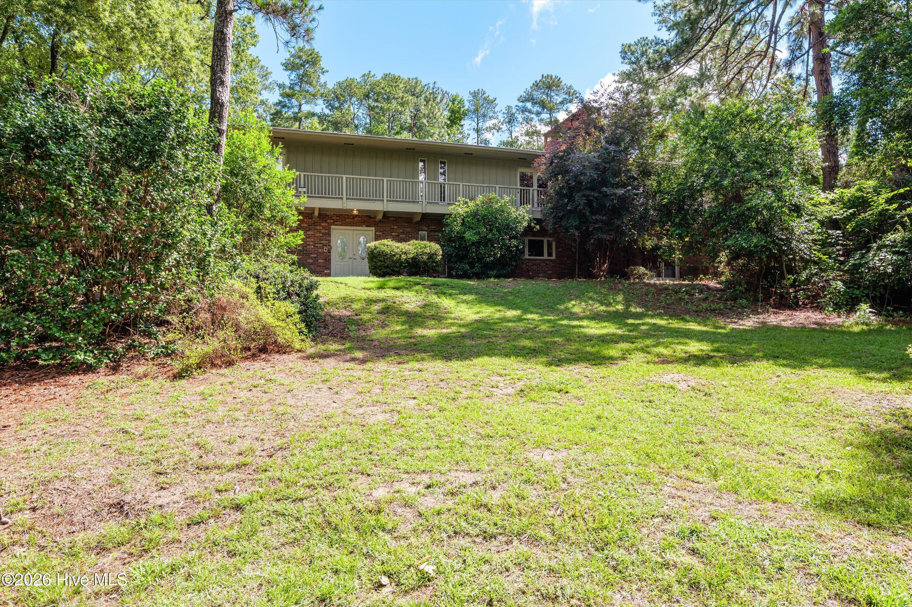 1007 Tamarack Drive Property Photo 6