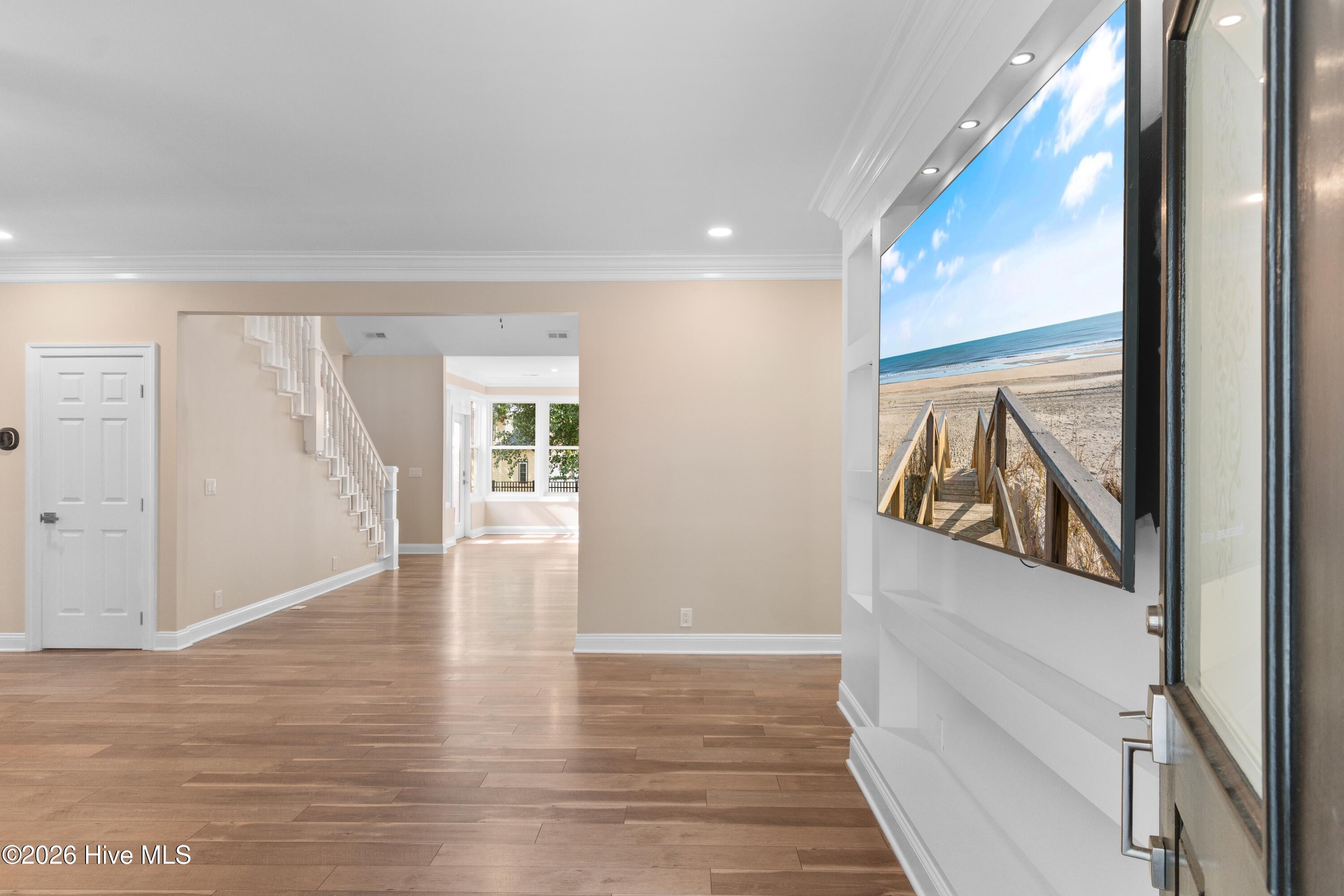 1308 Harbour Watch Sw Property Photo 4