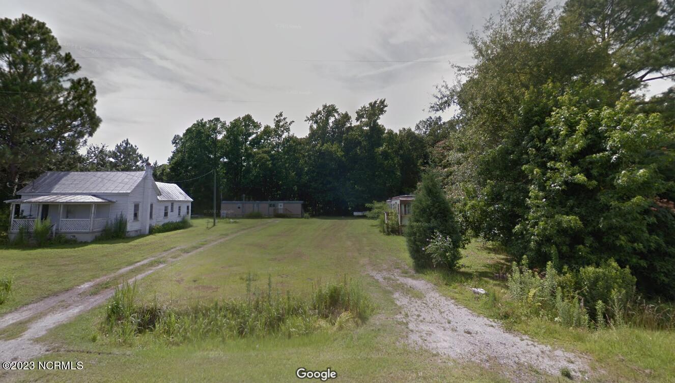 304 Neals Creek Road Property Photo 1