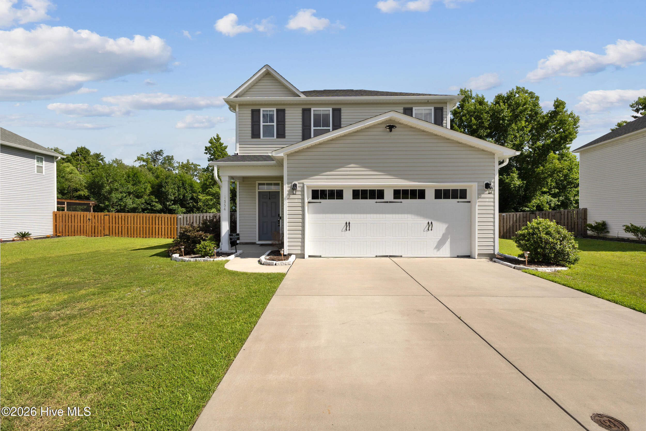 554 Avendale Drive Property Photo 1